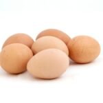 MEDIA DOCENA HUEVOS CASTAÑO